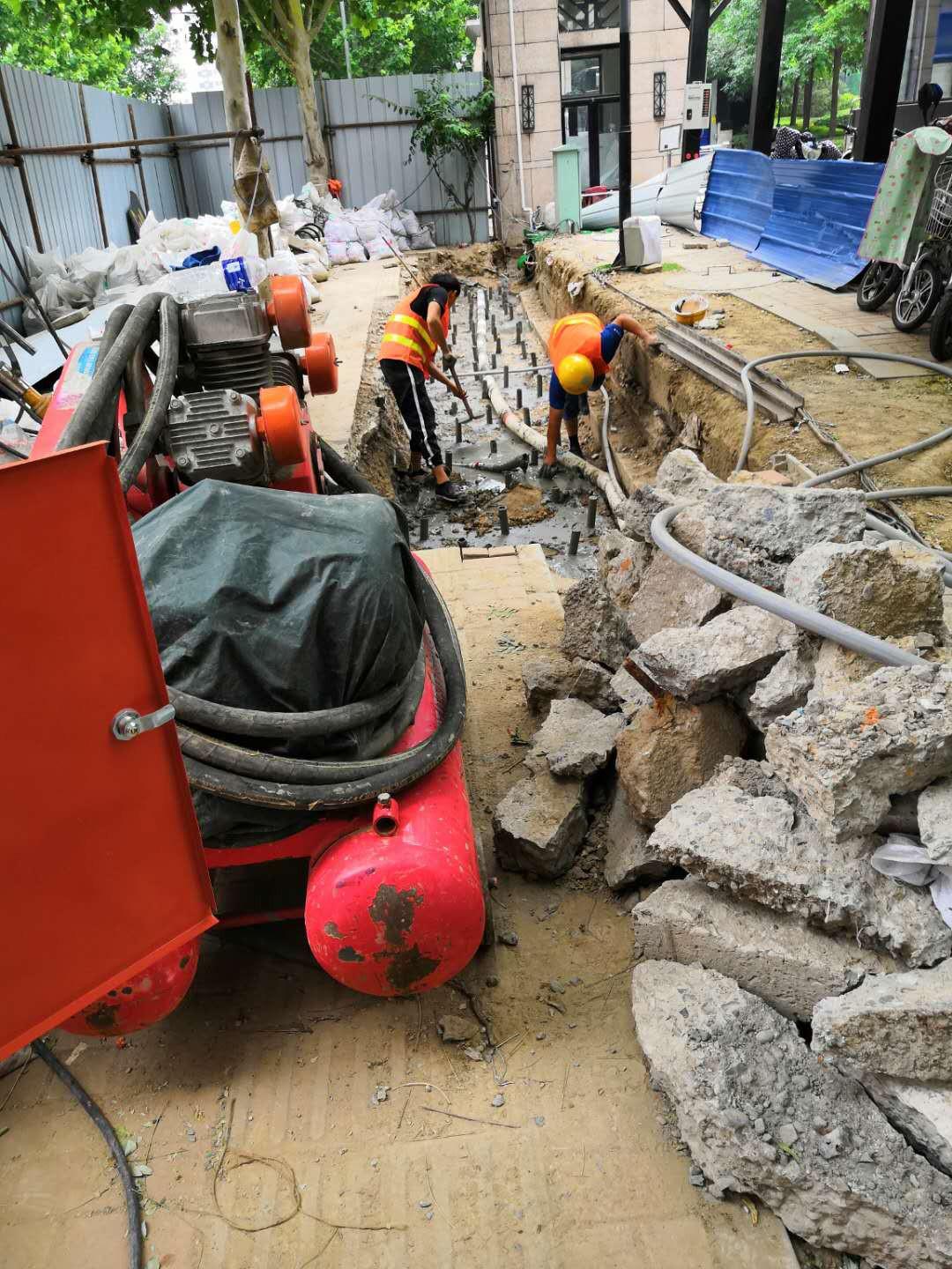 武穴地基加固解决房子的地基下沉问题